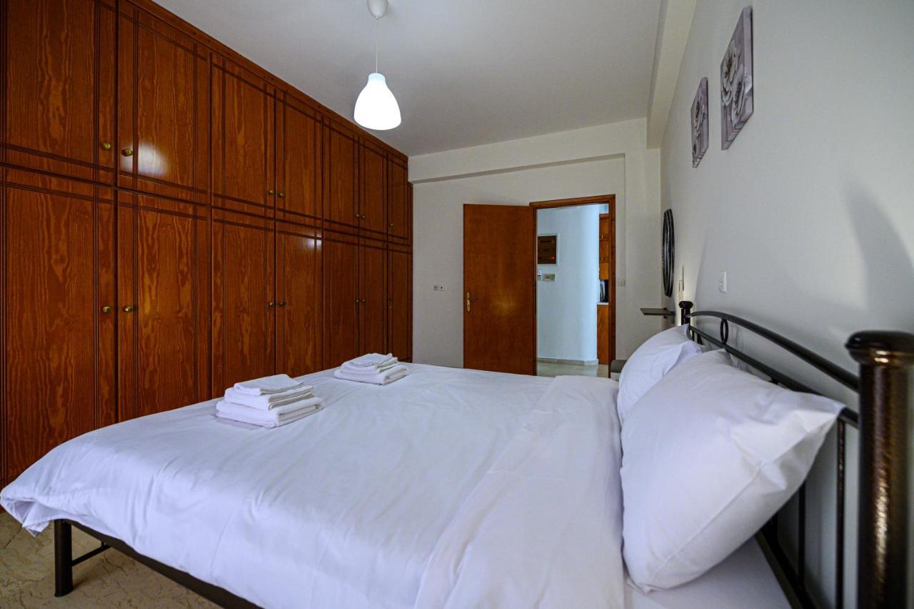 Oliva Apartment 卡拉马塔 外观 照片