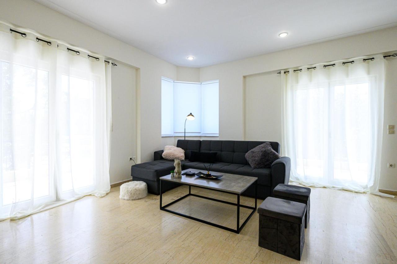 Oliva Apartment 卡拉马塔 外观 照片