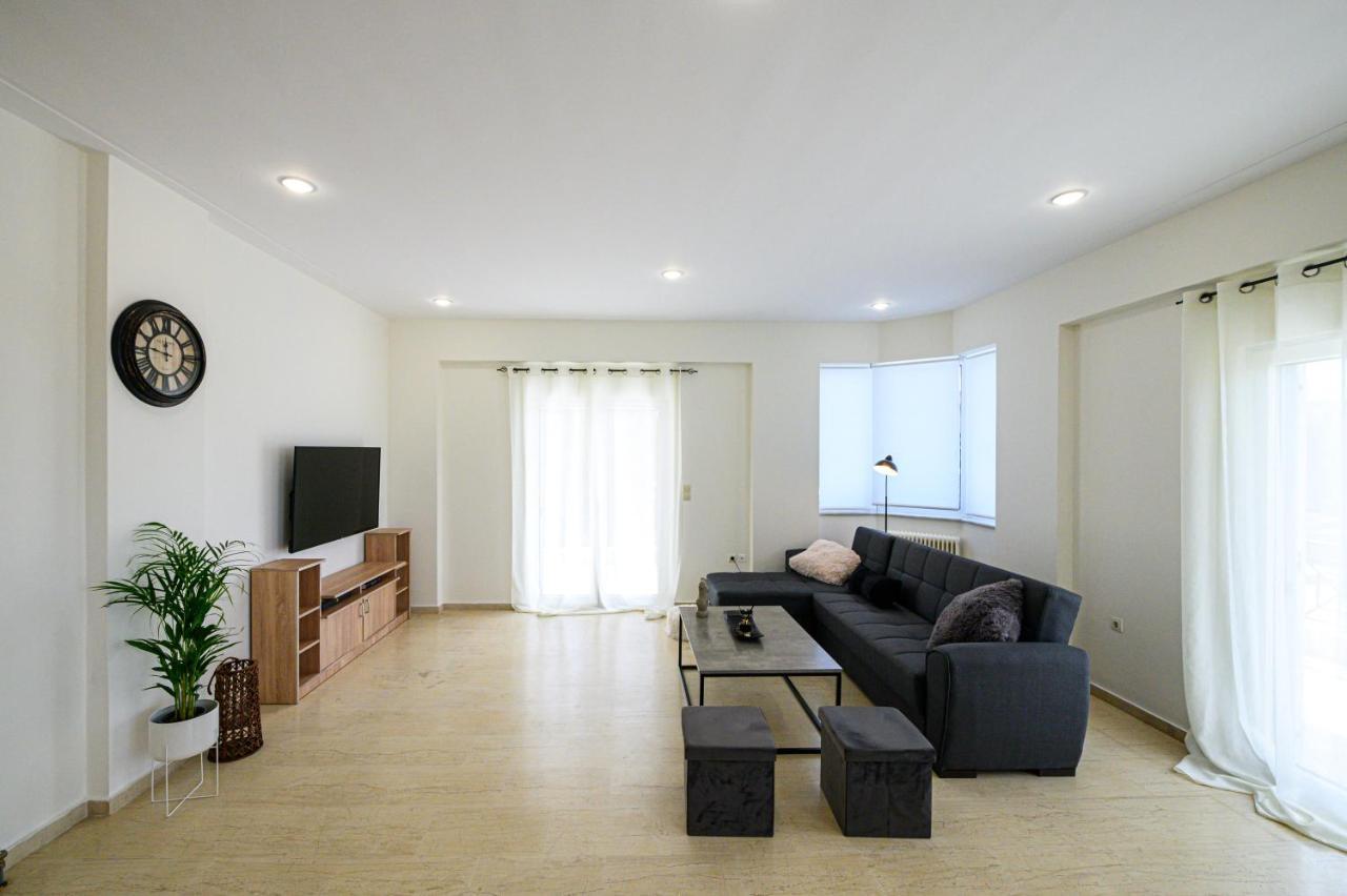 Oliva Apartment 卡拉马塔 外观 照片