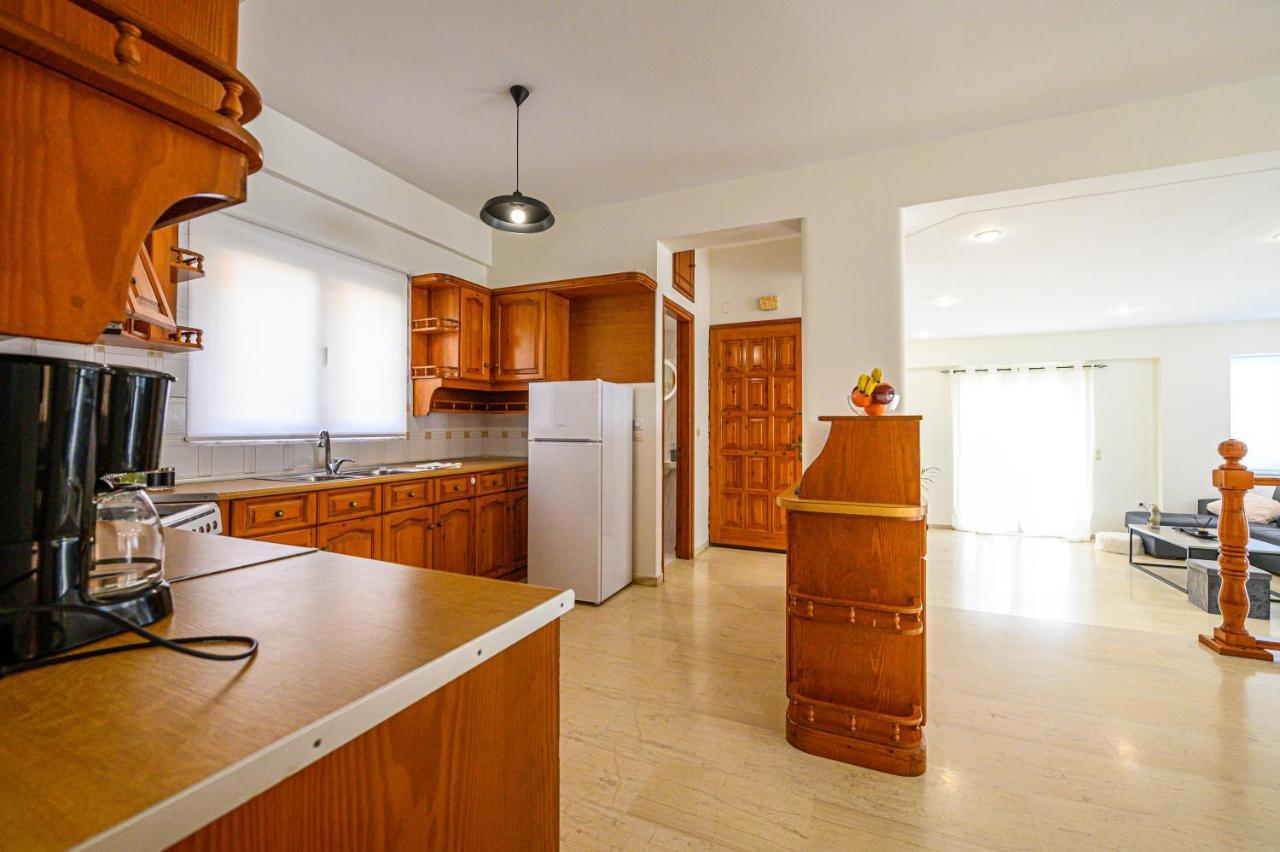 Oliva Apartment 卡拉马塔 外观 照片