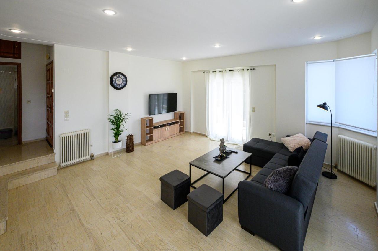 Oliva Apartment 卡拉马塔 外观 照片
