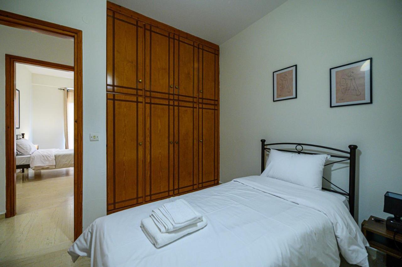 Oliva Apartment 卡拉马塔 外观 照片