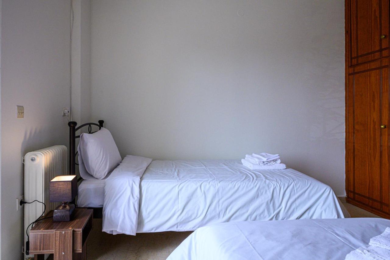 Oliva Apartment 卡拉马塔 外观 照片